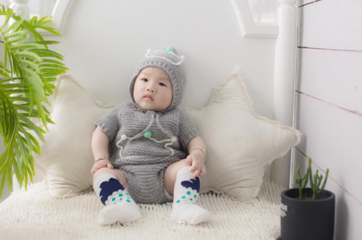 南安宝宝几个月可以把尿